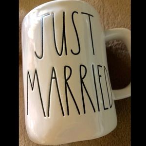 NEW RAE DUNN “Just Married” Ceramic Mug